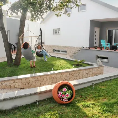 Casa de Férias Charming House Atalaia + Pool Lourinhã
