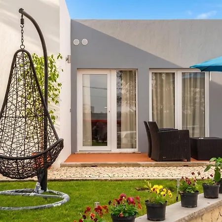 Charming House Atalaia + Pool Casa vacanze