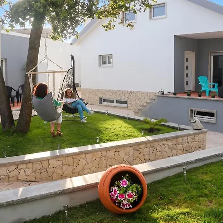 Casa vacanze Charming House Atalaia + Pool Lourinhã